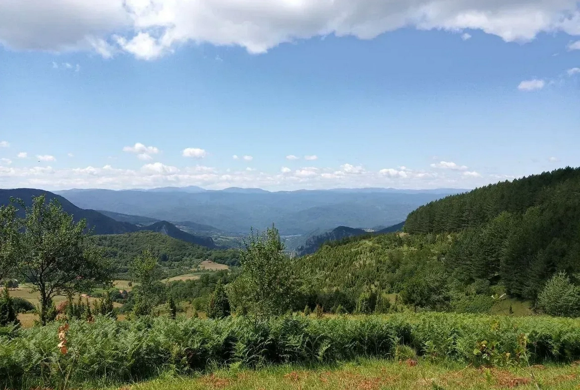 Bobija, 125ari, građevinsko zemljište