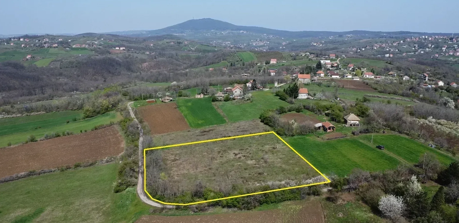 Ripanj, 50 ari, građevinsko zemljište