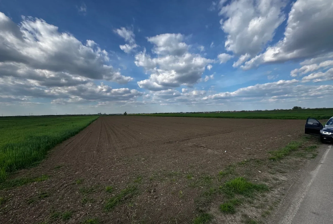 Jakovo, 102 ara, građevinsko zemljište